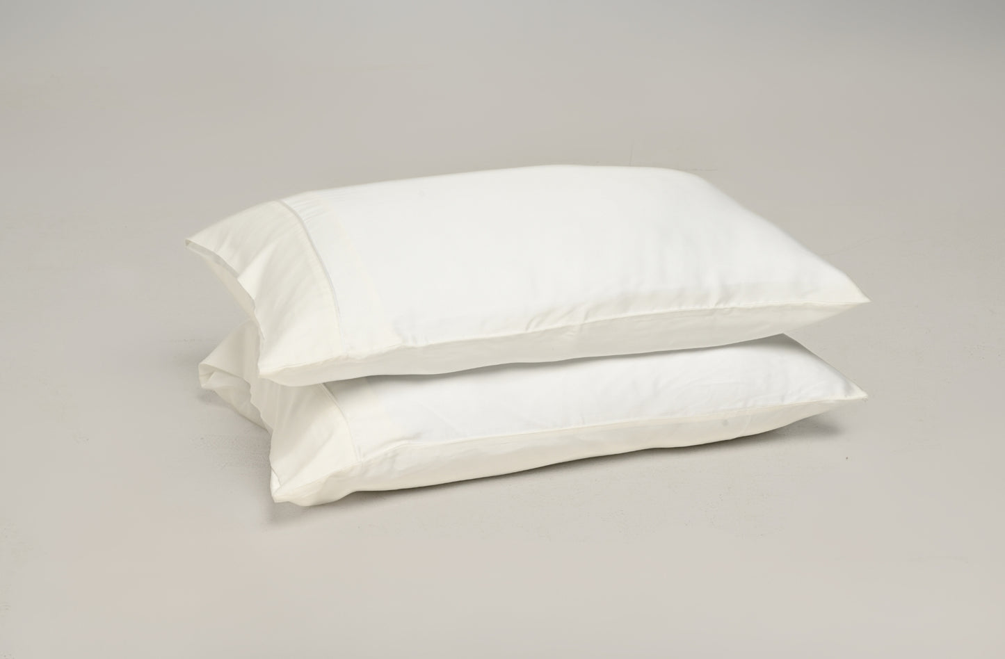 Eucalyptus Lyocell Pillowcase Set - in White